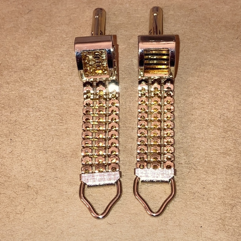 🐸 Men’s Goldtone Chain/Belt CUFFLINKS; As Is